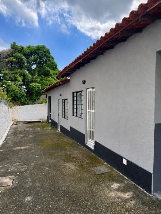 Casa - Venda - Apolo - São Gonçalo - RJ