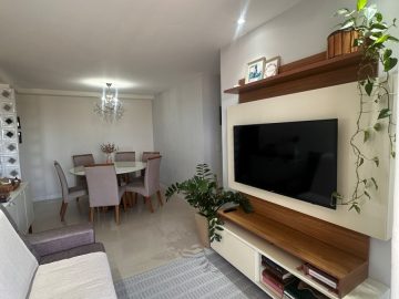 Apartamento à Venda