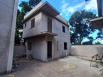 Casa Duplex � Venda